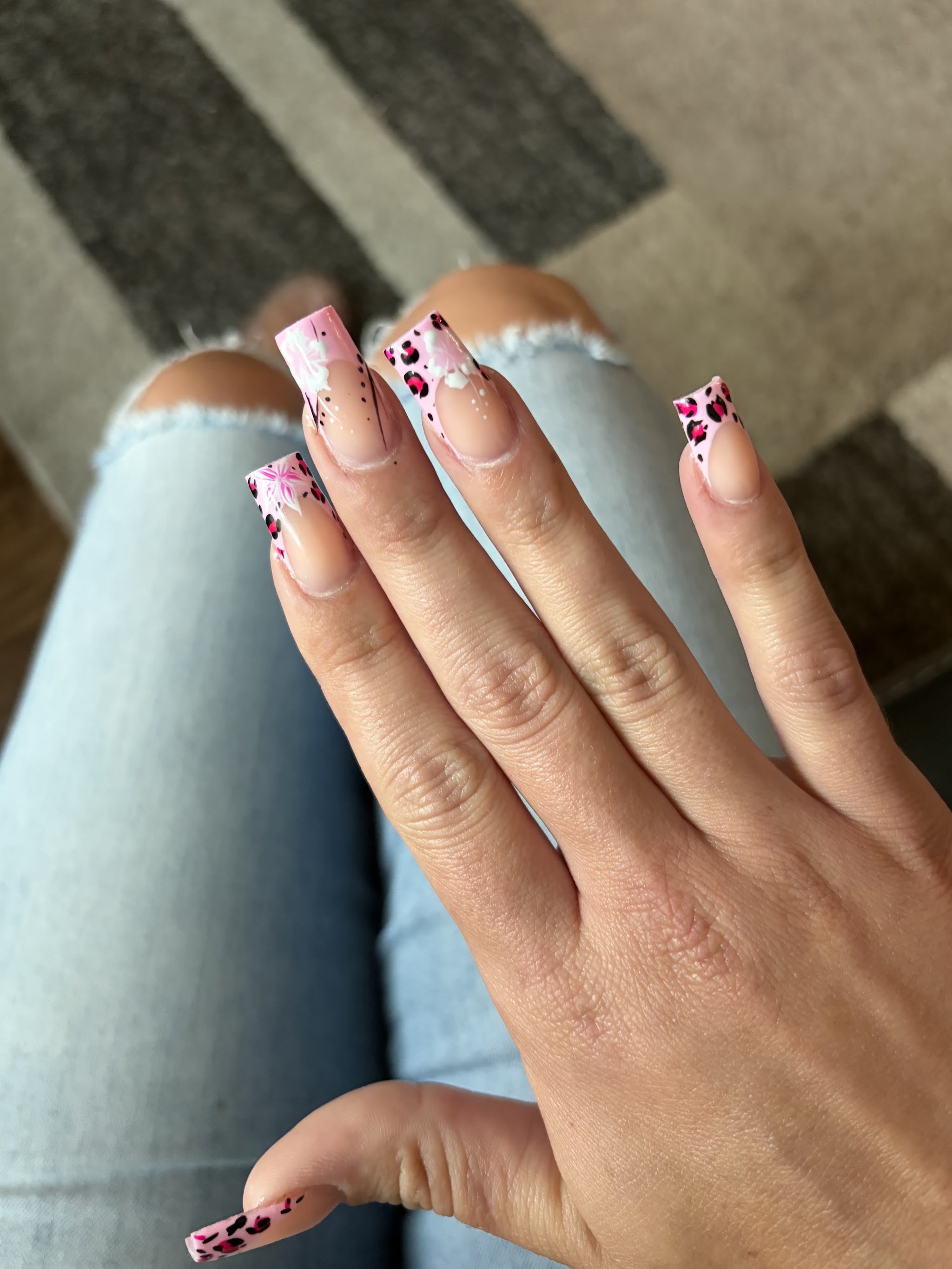 Leopard print French nails